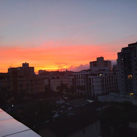 Cobertura perto da Praia da Enseada, com Churrasqueira, Wi Fi - Ideal para a Família e Amigos Guarujá Exterior foto
