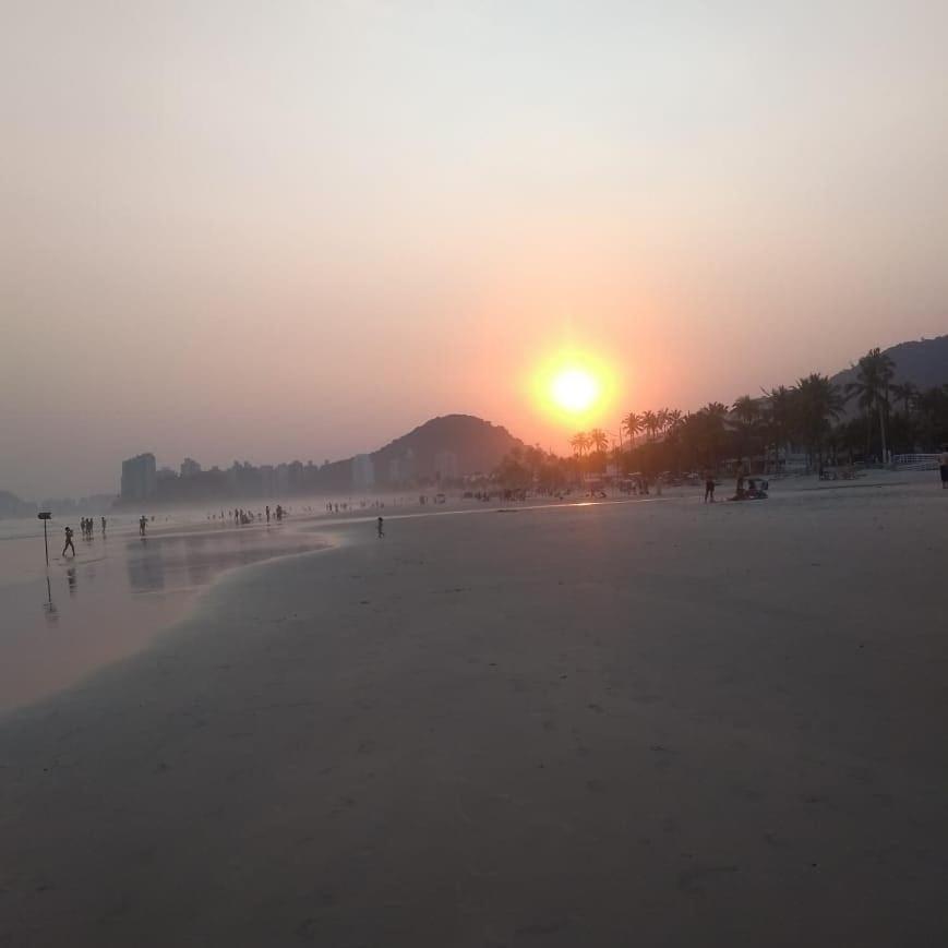 Cobertura perto da Praia da Enseada, com Churrasqueira, Wi Fi - Ideal para a Família e Amigos Guarujá Exterior foto